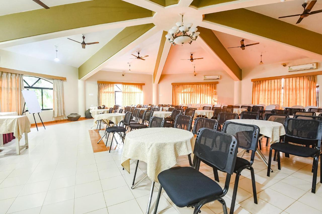 Fabhotel Prime Tanjo Highland With Pool - 500m From Calangute 3* Candolim
